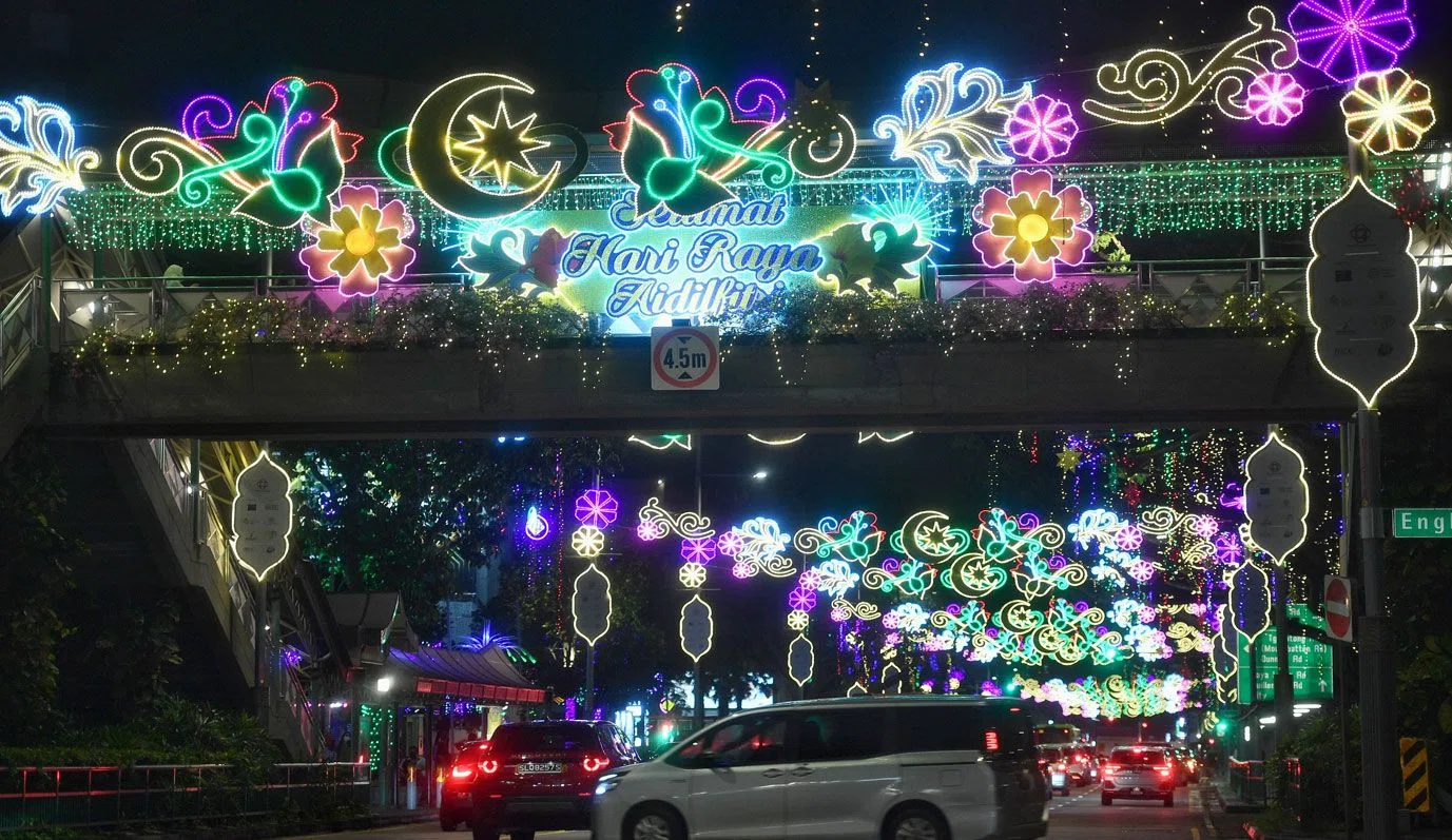 Geylang condo NEWS: Geylang Serai lights the light for Hari Raya when the market returns after a 2 year hiatus