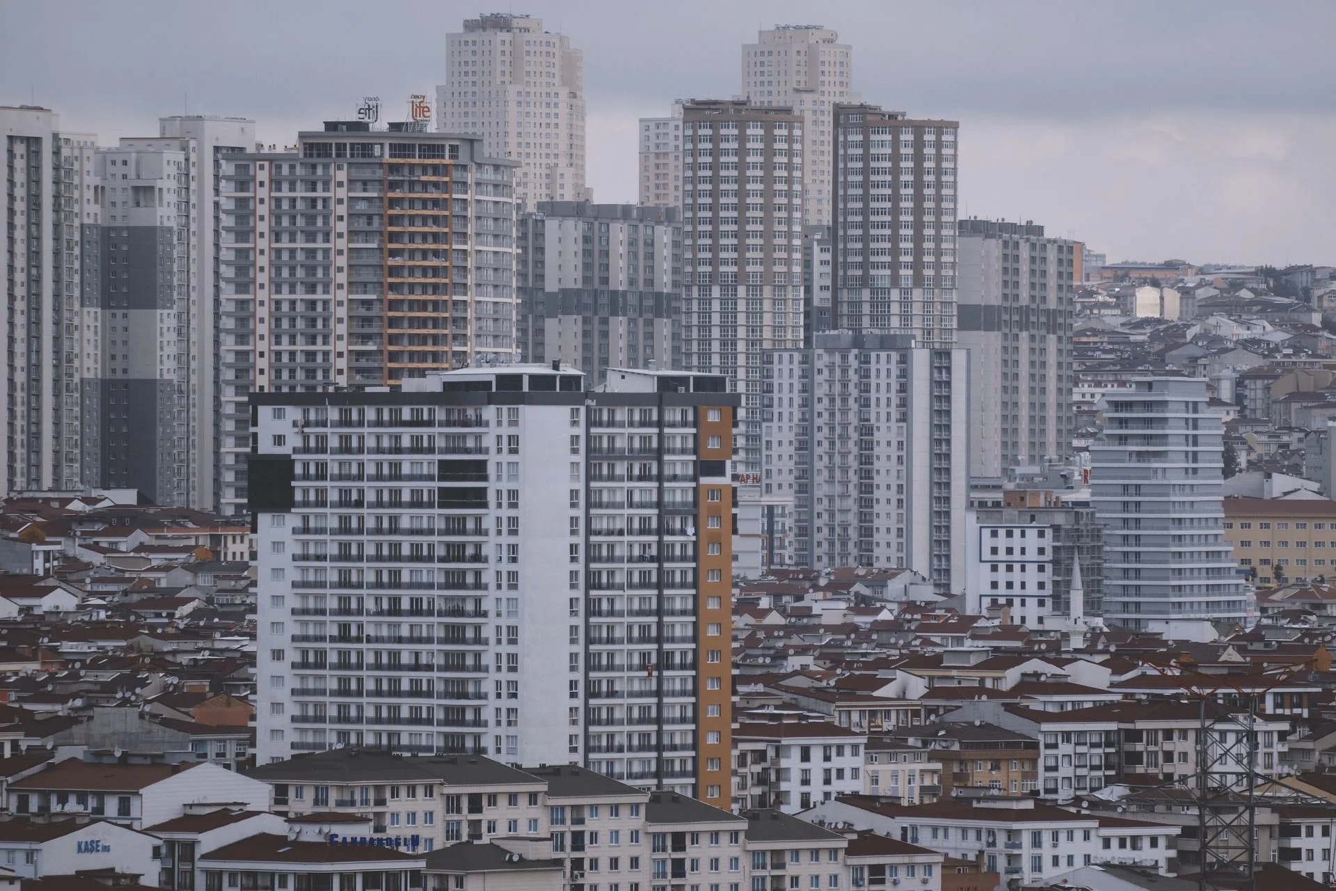 Why the Lowest-Yielding Condos in Singapore Share the Same Financial Traps