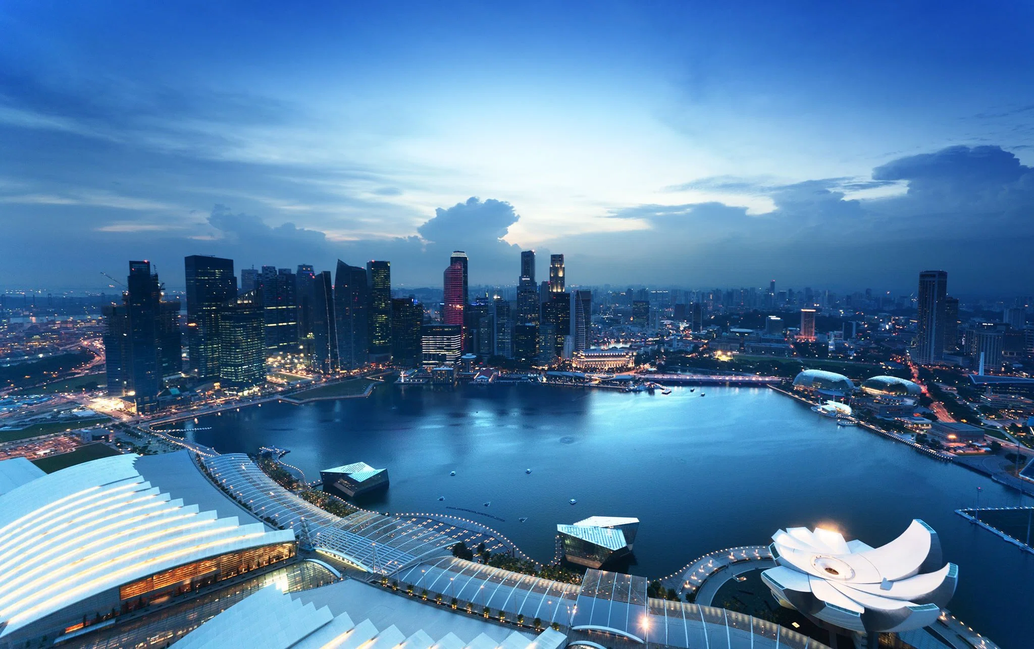 Singapore Condominium 's Hero Banner Background