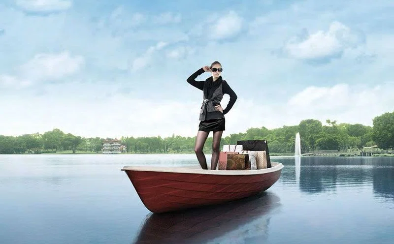 Lake-Lifestyle-at-Lake-Grande