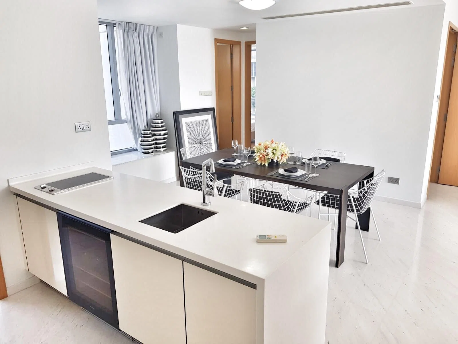 [SOLD] Paterson Suites - 4 Bedroom
