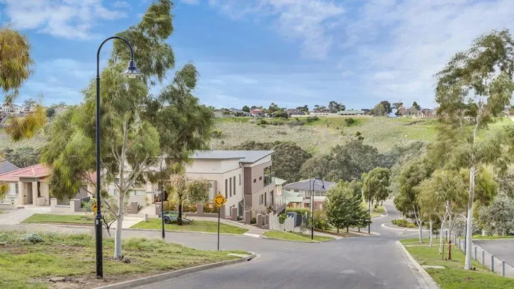 River Valley (4 Bedrooms, 2 Bathrooms)